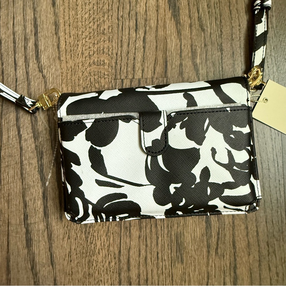 Trina Turk Stylish Black and White Crossbody Bag - Picture 7 of 9